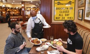 NY sports bettigng restaurants