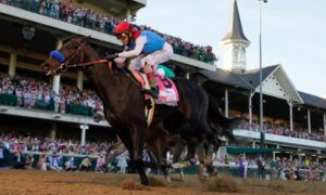 Zandon Epicenter Smile Happy Kentucky Derby Churchill Downs