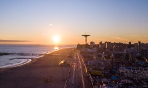 The Coney Island NY casino project is gaining lots of local support.