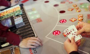 resorts world catskills playing blackjack