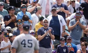 new york yankees gerrit cole fans clapping